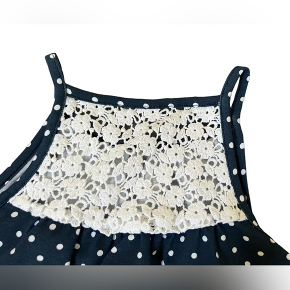 3 tops 4T girl sleeveless & shortsleeve 3 diff styles polka dot striped & floral - Picture 2 of 9